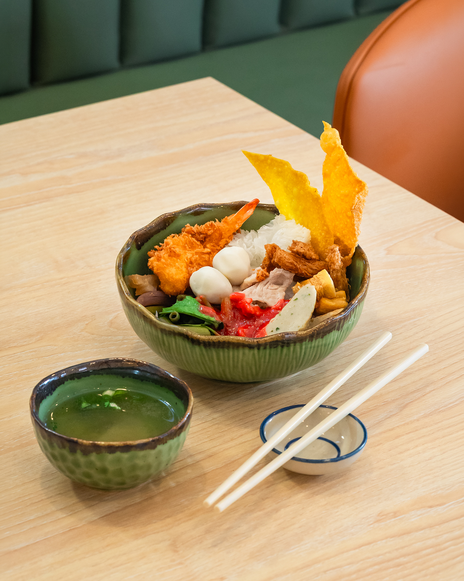 Noodle dish from the Kin Tiew Mai Phak menu